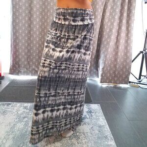 Gray and White Tie-Dye Maxi Skirt